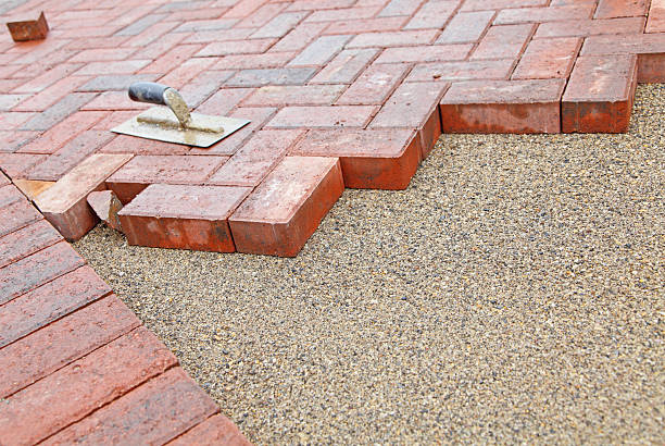 Best Professional Driveway Pavers  in Leesburg, FL